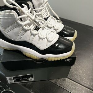 Air Jordan 11 Retro Black and White High-Tops